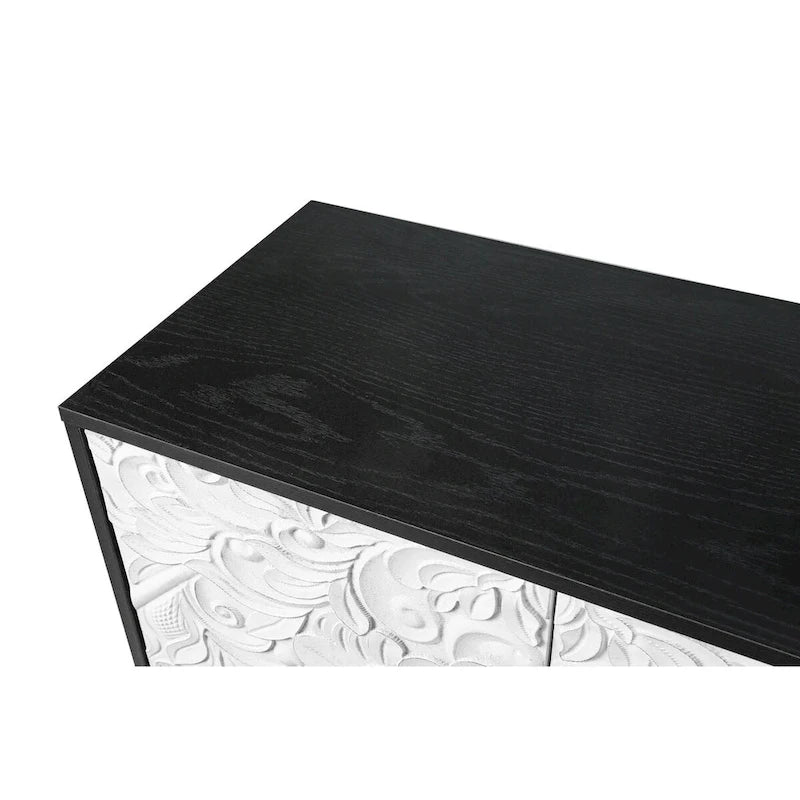 Sideboards mit geschnitztem symmetrischem Türdesign