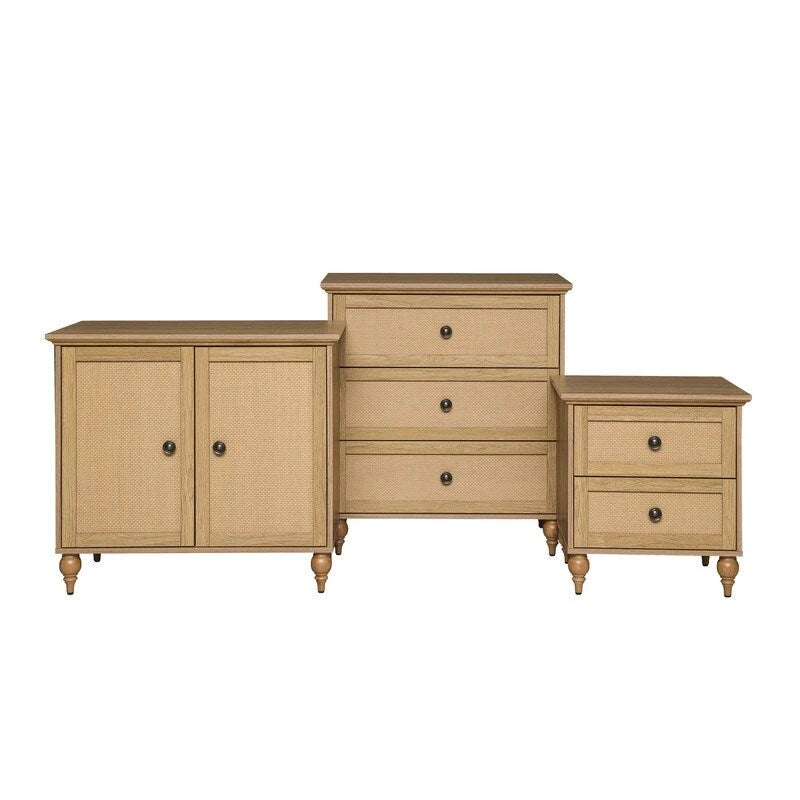Mobiletto Newcomb in stile transizionale a 2 ante con pannelli in rattan - mobiletto contenitore in legno marrone con ripiano regolabile
